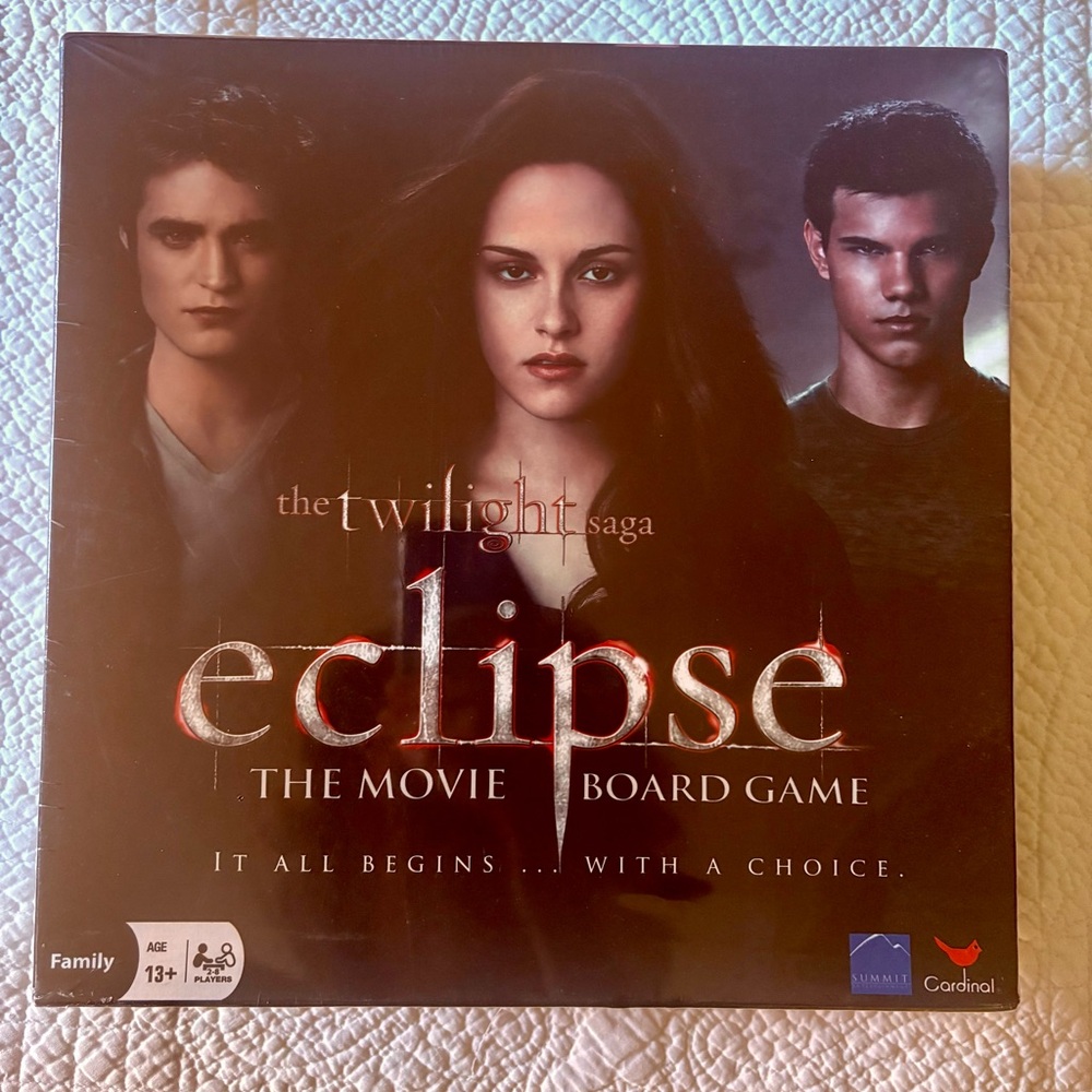 Twilight Saga Eclipse Board Game NWT❣️